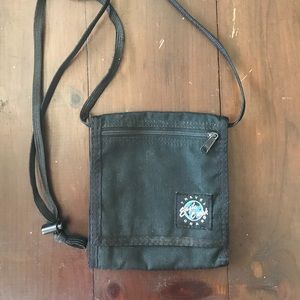 Black Eagle Creek Crossbody